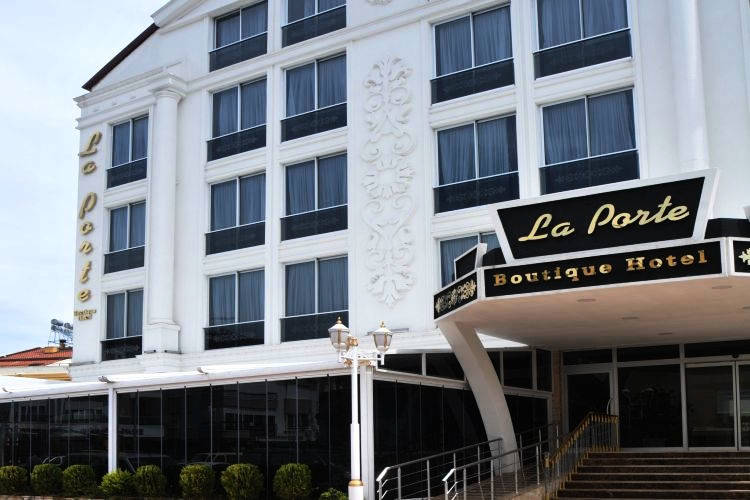 La Porte Boutique Hotel