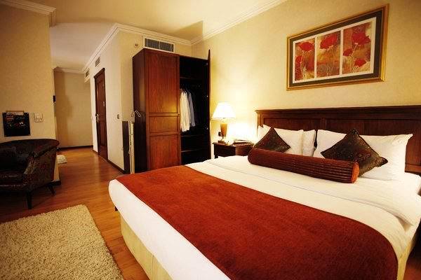 Lares Park Hotel Taksim