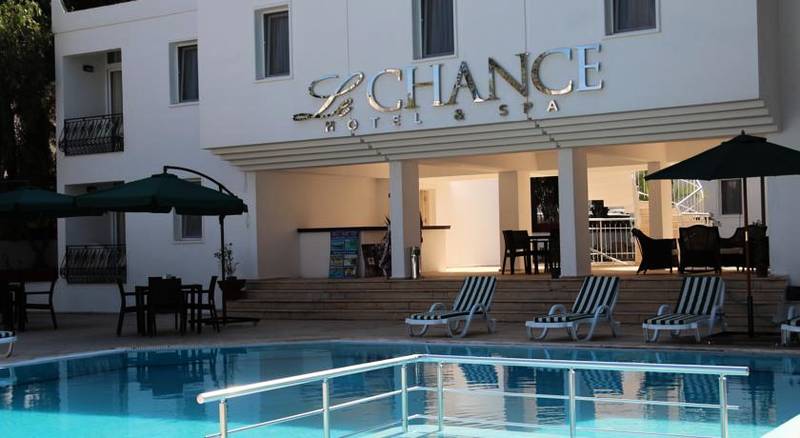 Le Chance Hotel