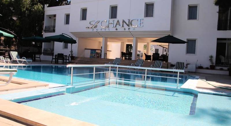 Le Chance Hotel
