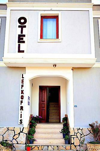 Lefkofris Hotel
