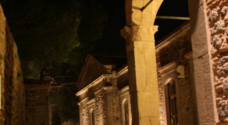 Les Pergamon Butik Otel