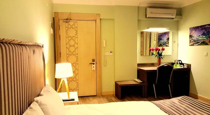 Lina Suite Hotel