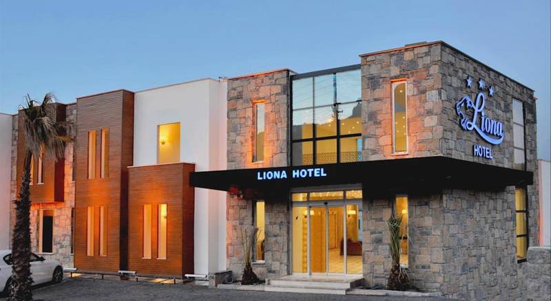 Liona Hotel