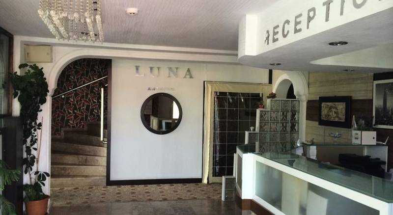 Luna Otel
