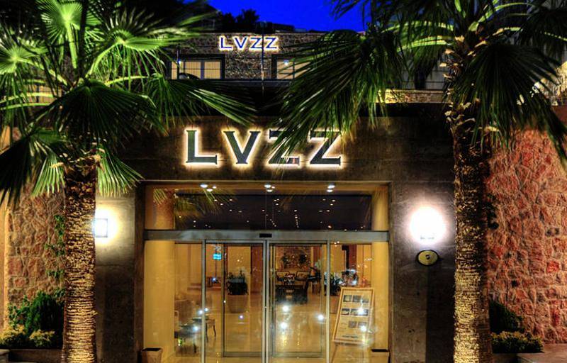 Lvzz Hotel