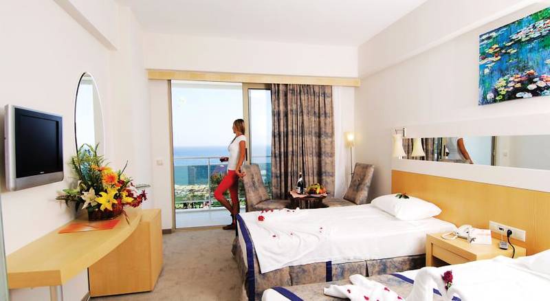 Lycus Beach Hotel