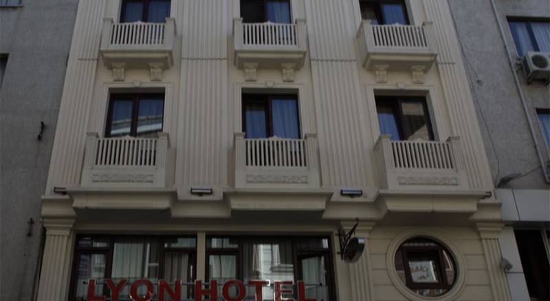 Lyon Hotel