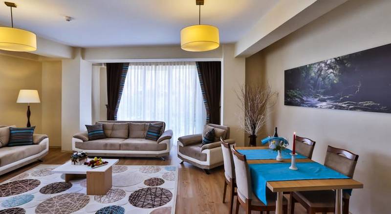 Festinn Suite Golden Horn