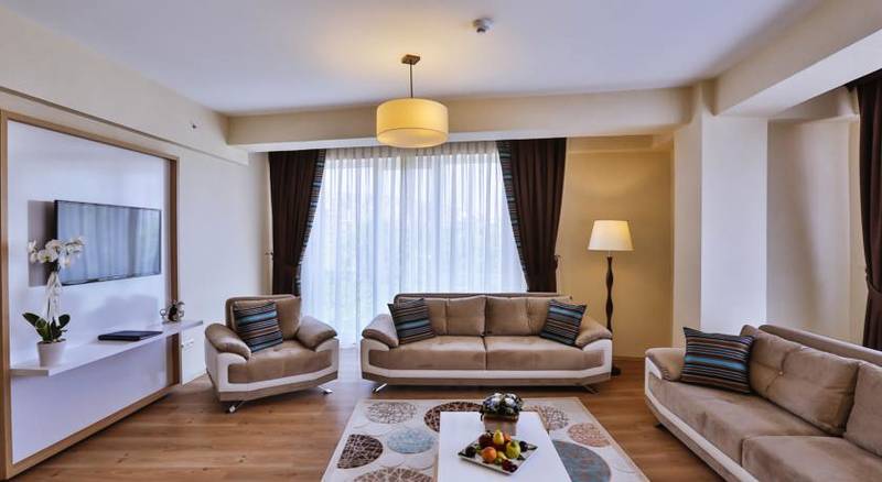 Festinn Suite Golden Horn