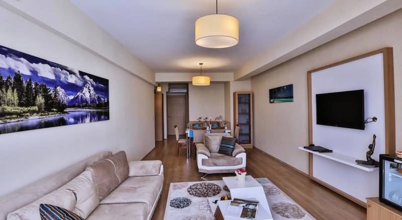 Festinn Suite Golden Horn