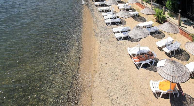 Pgs Fortezza Beach Resort