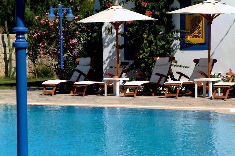 Marphe Hotel Suites & Villas