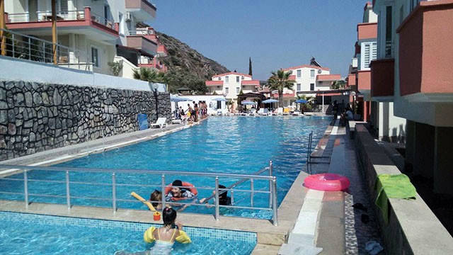 Mavi Kelebek Tatil Ky