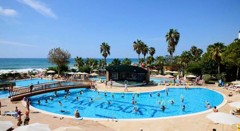 Mc Beach Park Resort And Spa