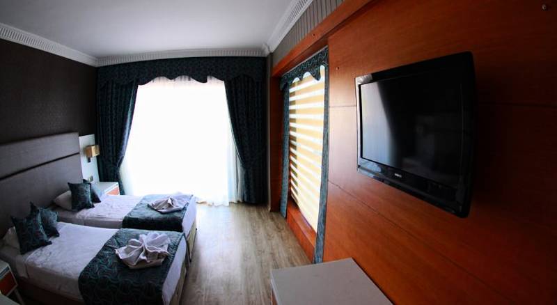 Mehtap Beach Hotel Marmaris