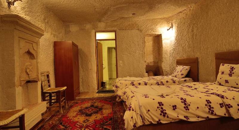 Melek Cave Hotel