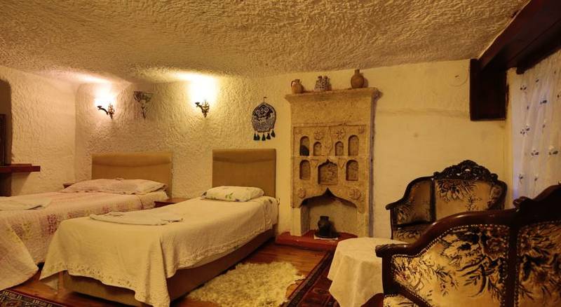 Melek Cave Hotel