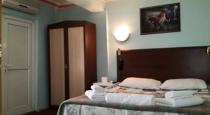 Melih Hotel