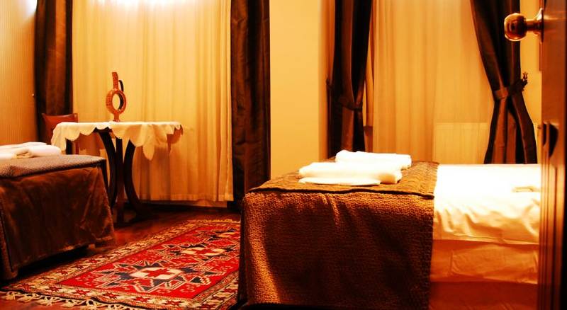 Mevlana Hotels