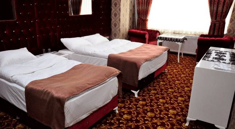 Mir Saray Hotel