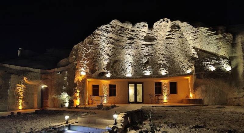 Miracle Cave Hotel