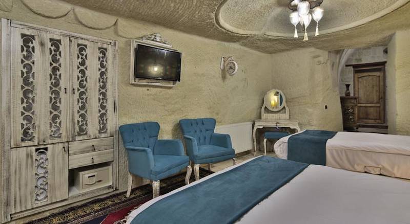 Miracle Cave Hotel