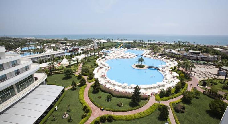 Miracle Resort Hotel