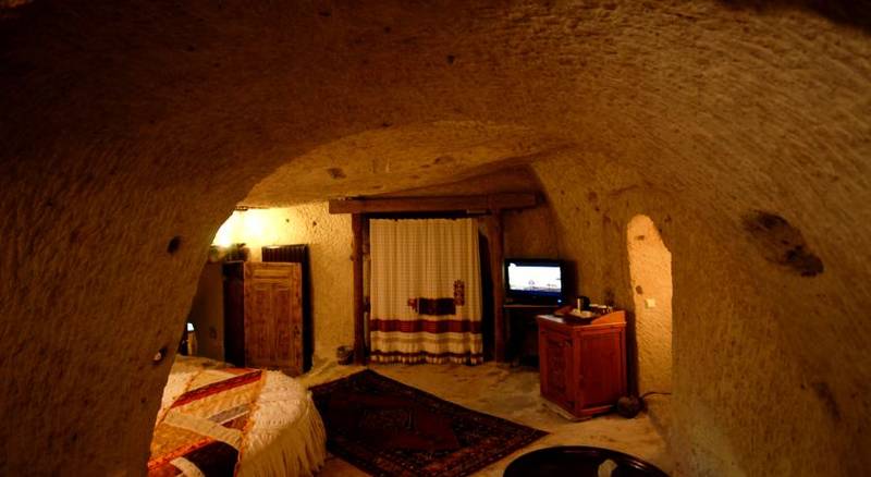 Mithra Cave Hotel