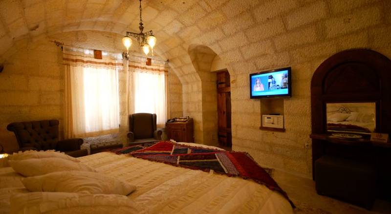 Mithra Cave Hotel