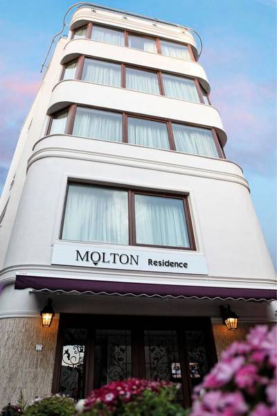 Molton Kabata Hotel