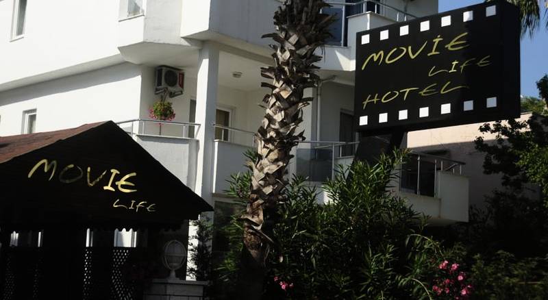Movie Life Hotel