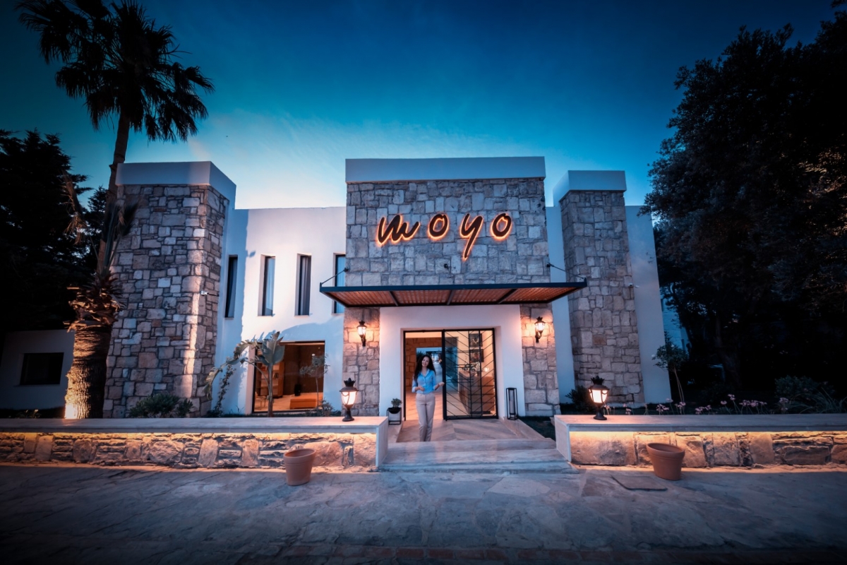 Moyo Luxury Boutique Hotel & Beach