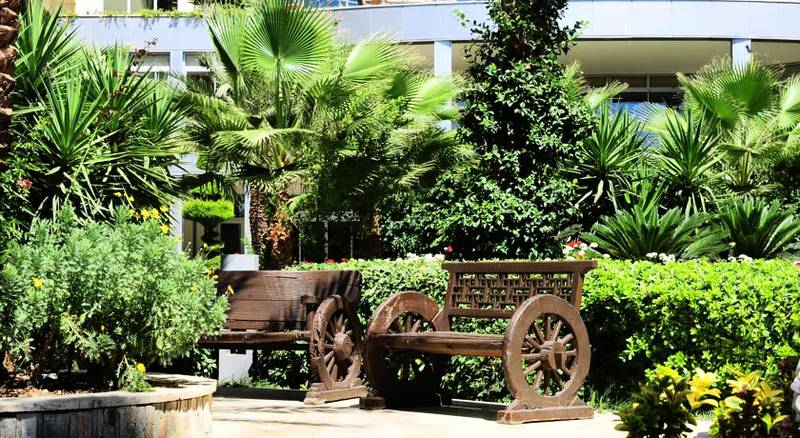 Mukarnas Resort & Spa