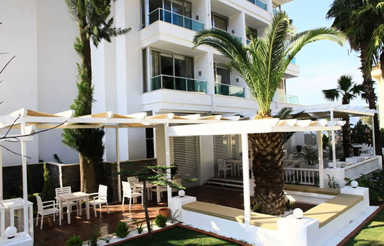 Munamar Beach & Residence Hotel