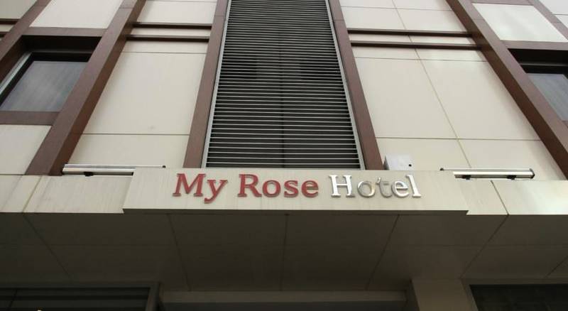 My Rose Hotel