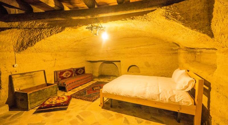 Natureland Cave Hotel