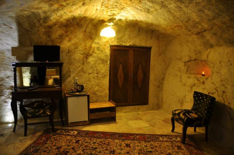 Naturels Cave House