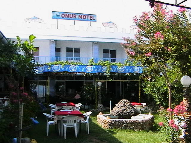 Onur Motel