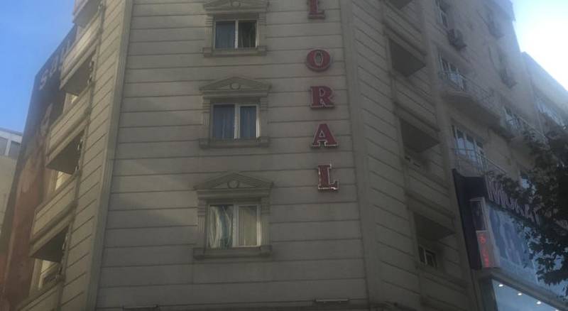 Oral Hotel