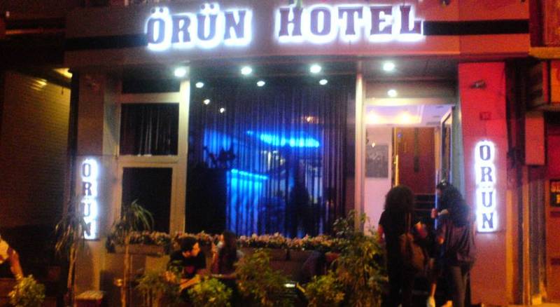 rn Hotel