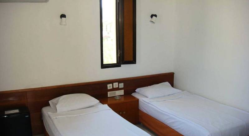 Otel Arinnanda