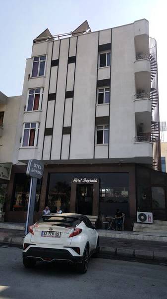 Otel Bayrakl