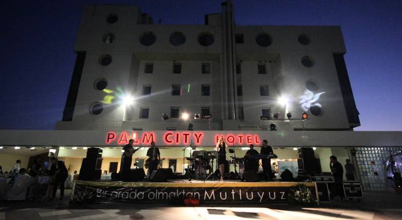 Palm City Hotel Akhisar