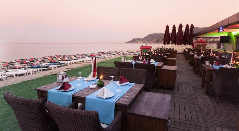 Palmiye Beach Hotel