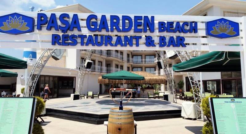 Paa Garden Beach Hotel