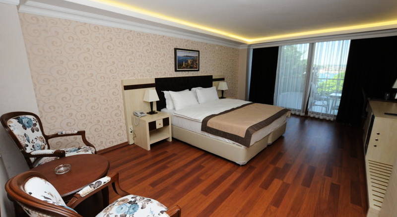 Phellos Suites ile Butik Otel