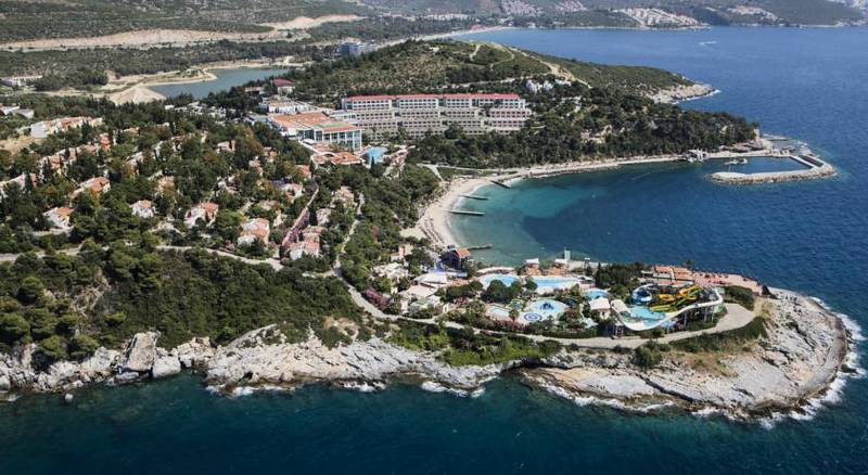 Pine Bay Tatil Ky