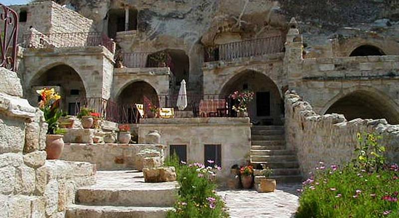 Prana Cave Hotel