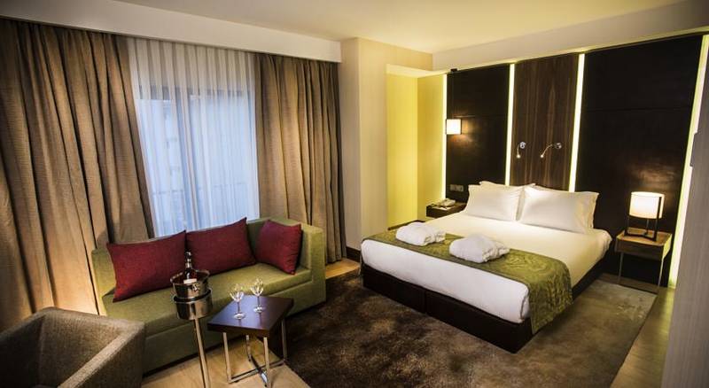 Ramada Encore stanbul Airport